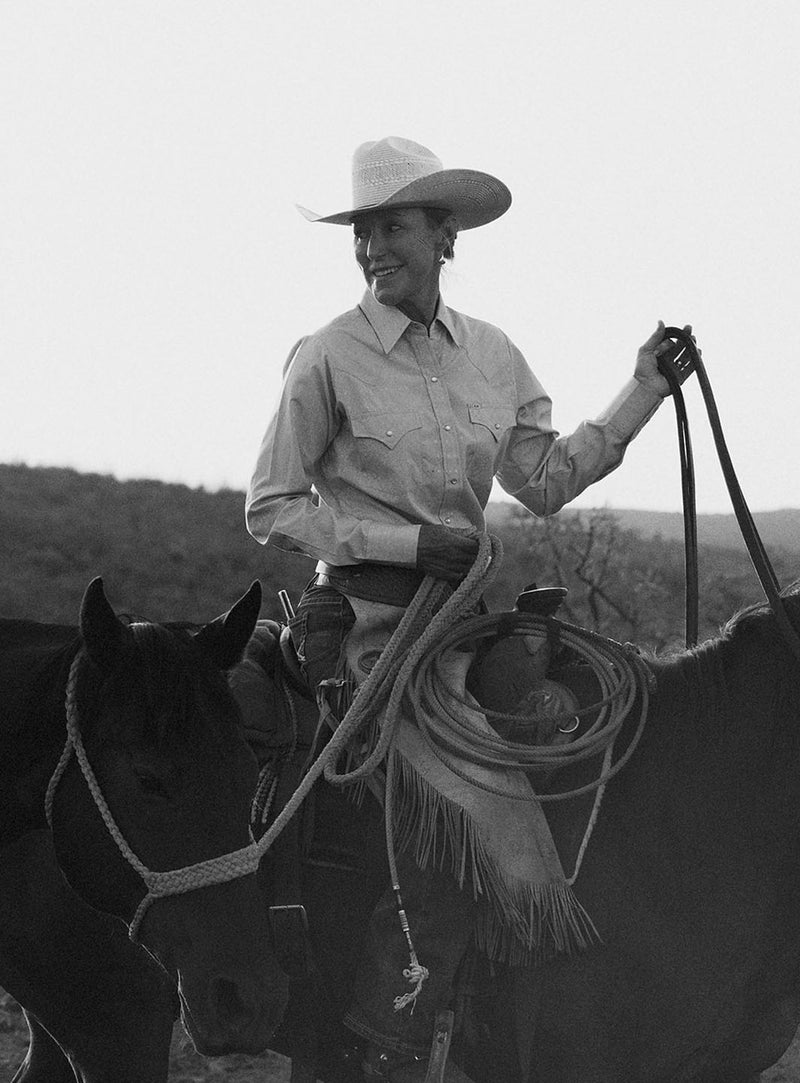 Women's Cowboygirl West Texas Dust Solid Granddaddy Snap Shirt