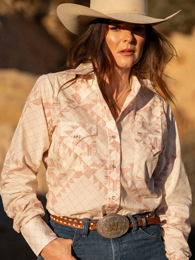 Women's Cowboygirl Blossom Pink Quilt Print Granddaddy Snap Shirt