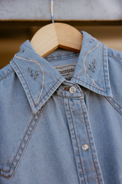 Women's Cowboygirl Light Wash Denim Shirt with Embroidery