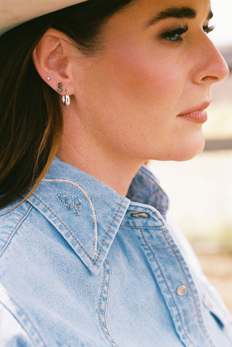 Women's Cowboygirl Light Wash Denim Shirt with Embroidery